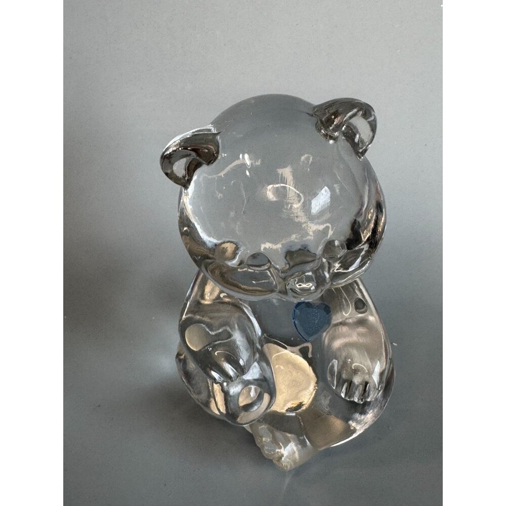 Fenton Teddy Bear Clear Glass Blue Heart Paperweight Figurine Signed - Picture 7 of 10